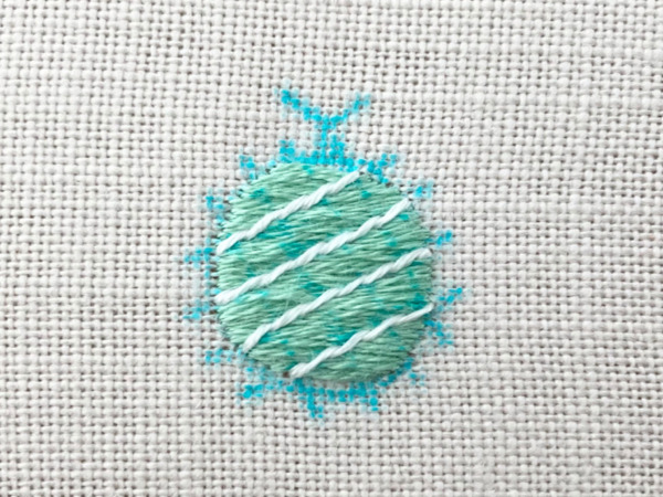 【図案つき】100均アイテムで簡単！刺繍ヘアゴムの作り方