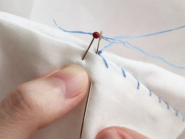 まつり縫いの最後の糸始末