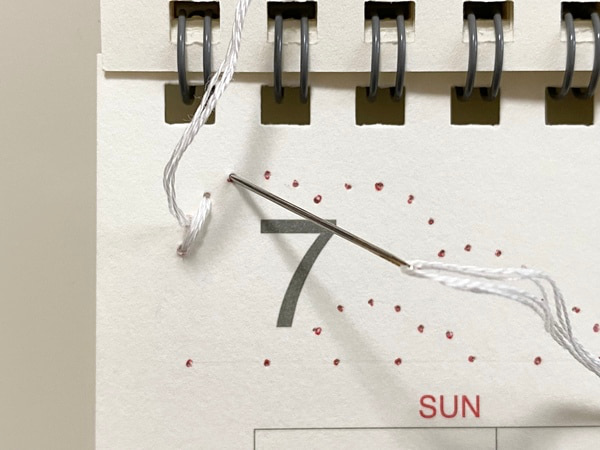紙刺繍で飾ろう！7月のカレンダーの作り方