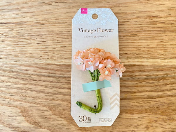 100均造花で簡単！お花のイヤリングの作り方