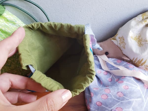 ハリネズミの巾着袋の作り方