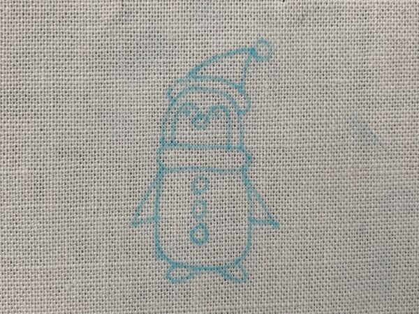 【図案付き】ペンギンサンタの刺繍の作り方