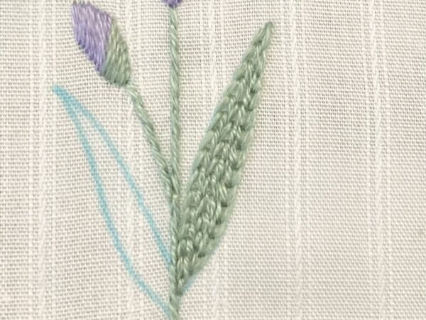 【図案付き】花菖蒲の刺繍の作り方