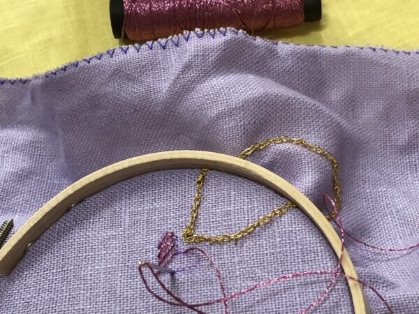 【図案あり】ハートのネックレスの刺繍の作り方
