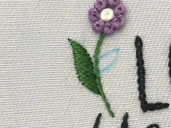 【図案付き】お花とメッセージの刺繍入りトートバッグの作り方