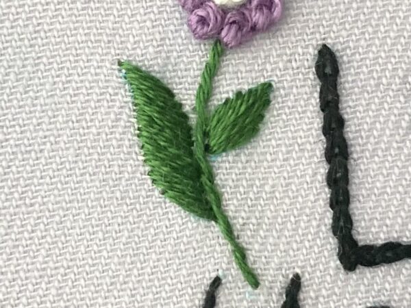 【図案付き】お花とメッセージの刺繍入りトートバッグの作り方