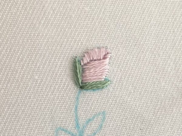 【図案付き】バラの刺繍の作り方