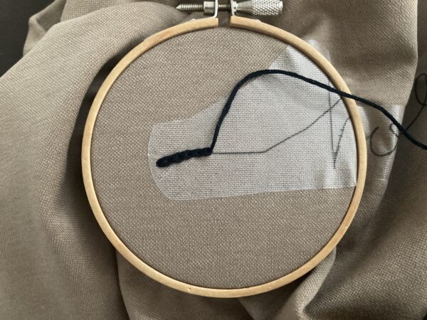 【図案付き】「hope」の刺繍入りTシャツの作り方