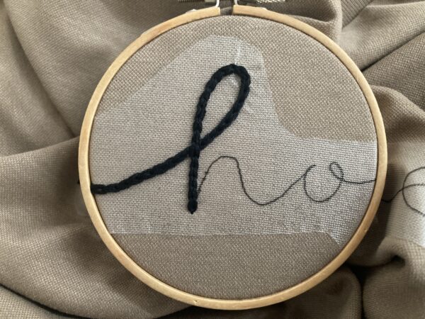 【図案付き】「hope」の刺繍入りTシャツの作り方