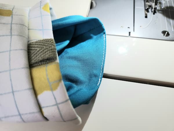 テント形バネ口ポーチの作り方