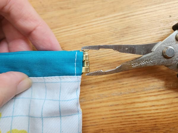 ポケット沢山バネ口ポーチの作り方