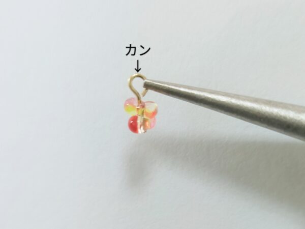 チェコシードのファルファーレで作る金木犀のピアスの作り方