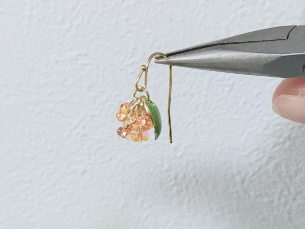 チェコシードのファルファーレで作る金木犀のピアスの作り方