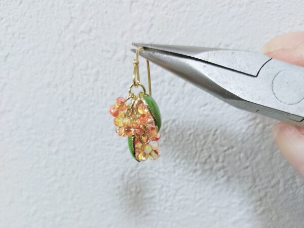 チェコシードのファルファーレで作る金木犀のピアスの作り方