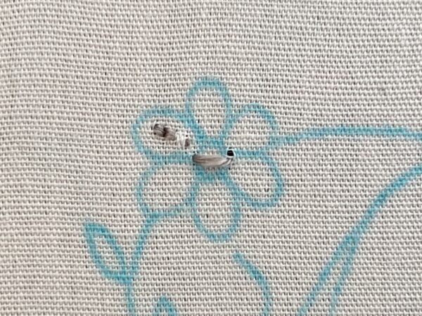 【図案付き】アルファベット「B」の刺繍の作り方