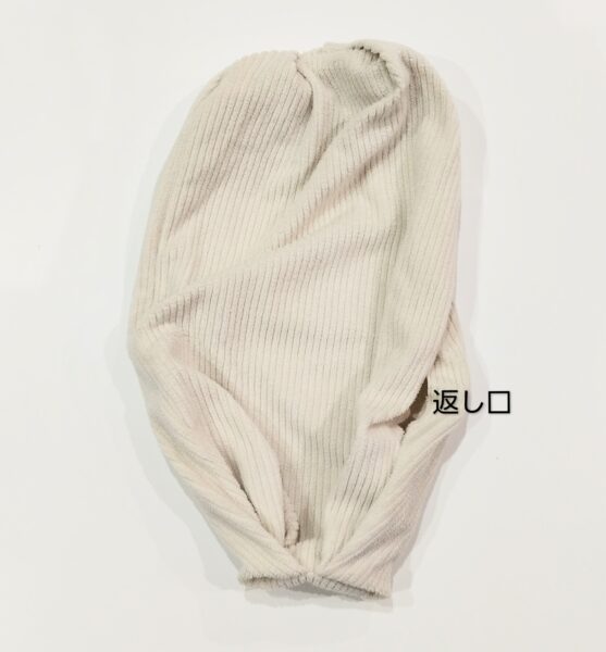 セーターやフリースをリメイクして作るベビー帽子の作り方