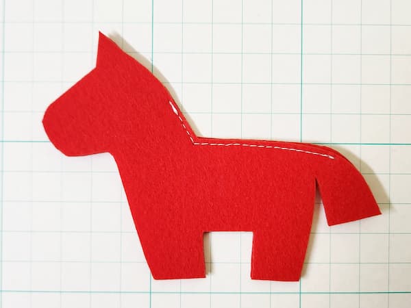 フェルトで簡単ダーラナホース(馬・午)の作り方