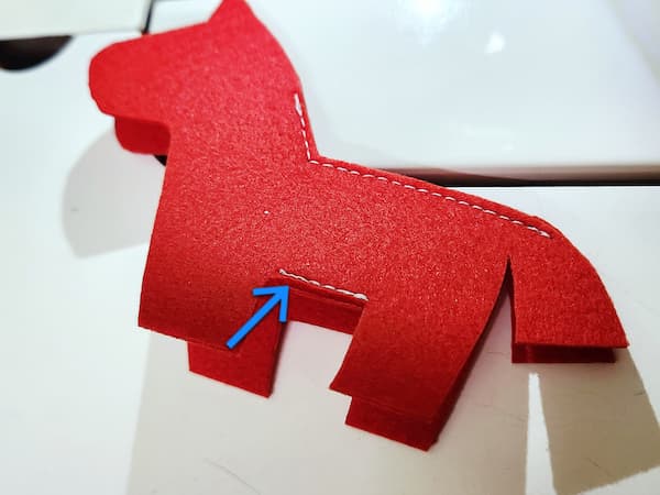 フェルトで簡単ダーラナホース(馬・午)の作り方