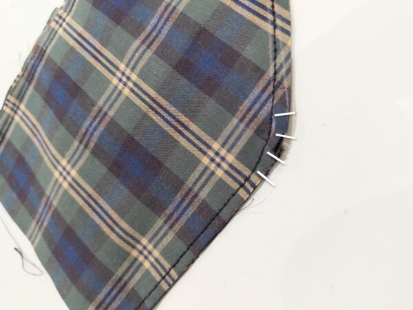 バッグチャームみたいな小物入れの作り方