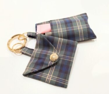 バッグチャームみたいな小物入れの作り方