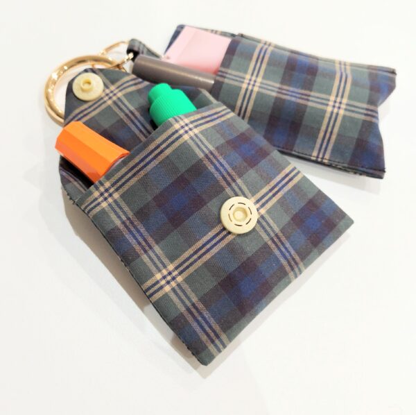 バッグチャームみたいな小物入れの作り方