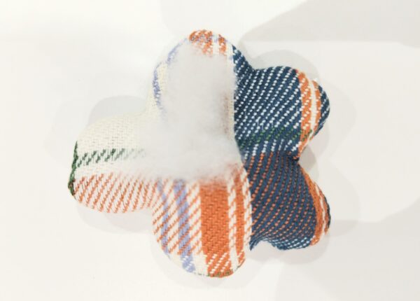 お好きな生地で作るお花のヘアゴムの作り方