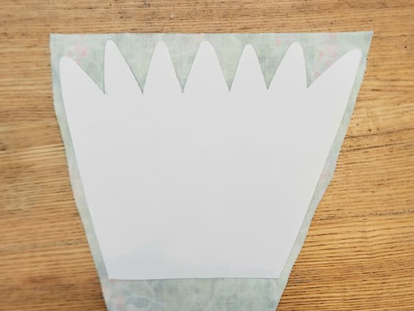 あると役に立つかもしれない小さい草ポケットの作り方