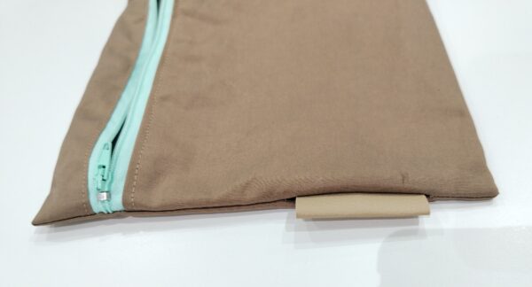 簡単裏地付きフラットポーチの作り方