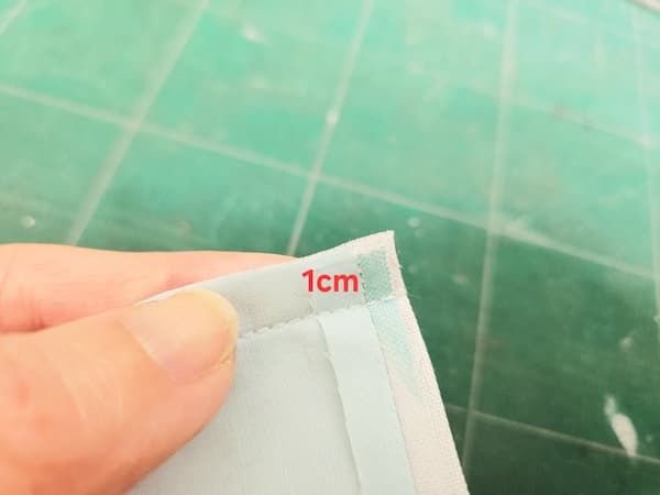 A4ファイルと小物を束ねる布ベルトの作り方