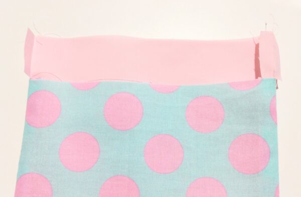 ポンポン付き巾着の作り方