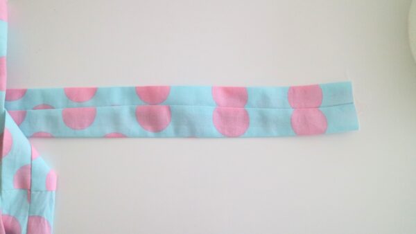 座布団になる防災頭巾カバーの作り方