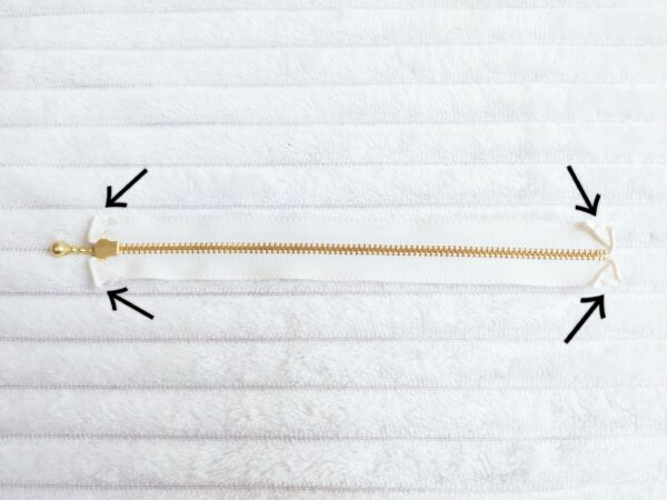 インド刺繍リボンとフェイクレザーのポーチの作り方