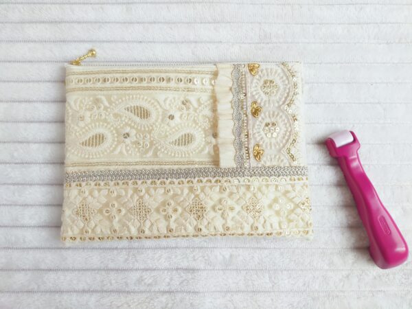 インド刺繍リボンとフェイクレザーのポーチの作り方