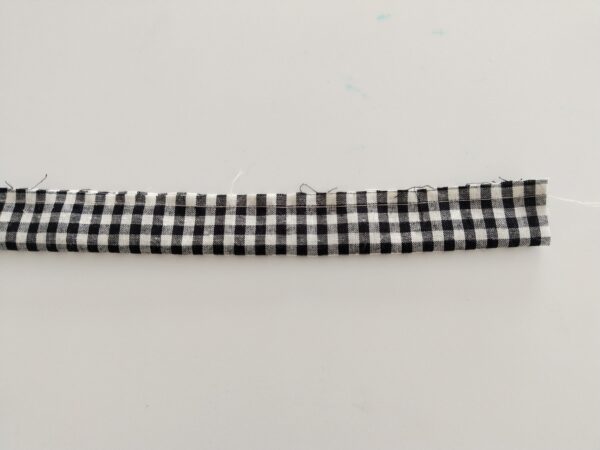 お好きな生地で作るチャームの作り方