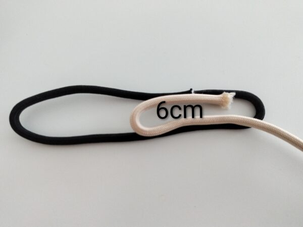 お好きなカラーで作るスマホストラップの作り方