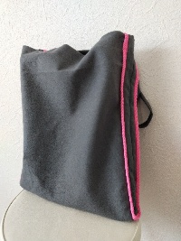 パイピングがかわいいバッグの作り方