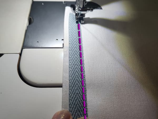 小さな本棚にもなるハンモックの作り方